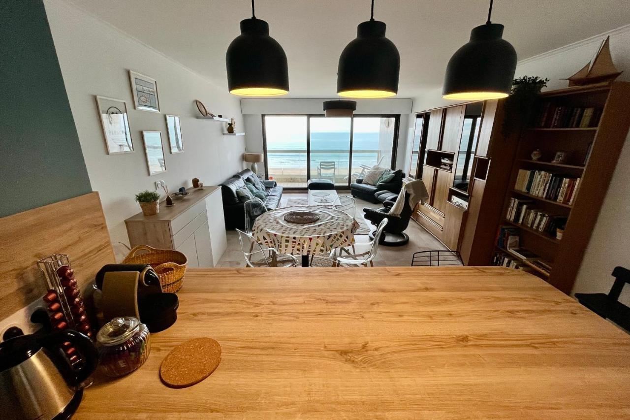 Acces Direct A La Plage Garage Ferme レ・サ​​ーブル・ドロンヌ エクステリア 写真